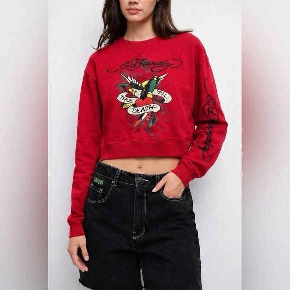 Ed Hardy‎ Women's Red Cropped Graphic Sweatshirt Long Sleeve Casual Size M - Picture 11 of 11